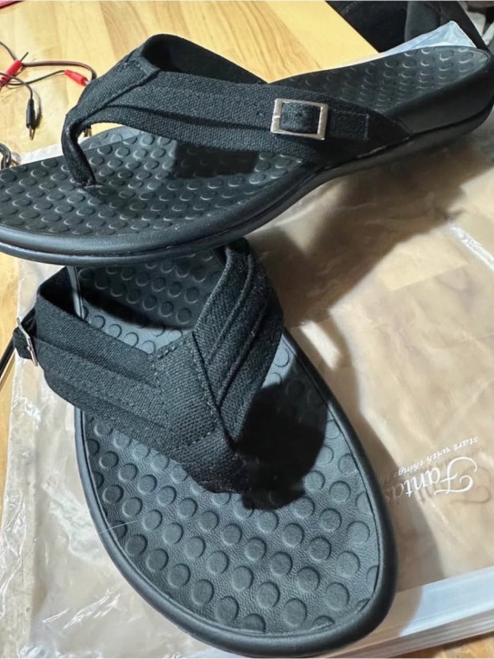 Women's Black Comfort Flip Sandals